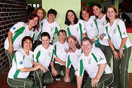 Bolo 23 feminino disputar Taa Brasil em Blumenau
